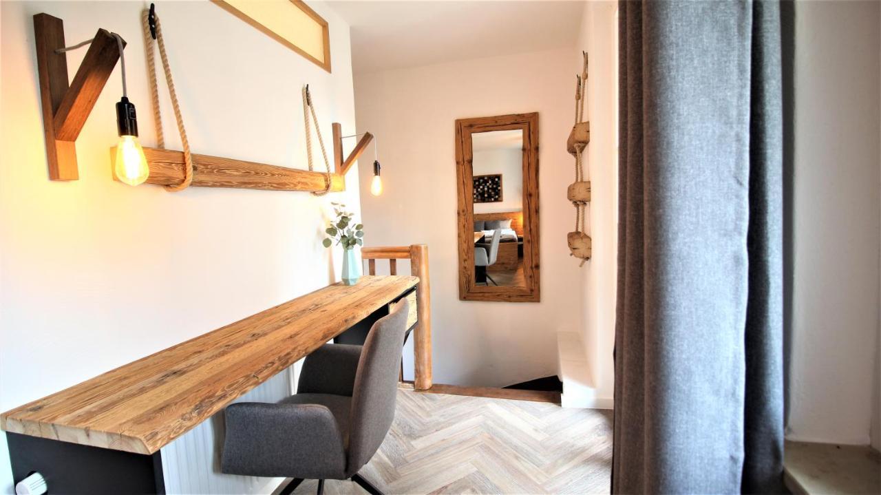 Idyllic Setting In Center - Bright & Modern Apartamento Wurtzburgo Exterior foto