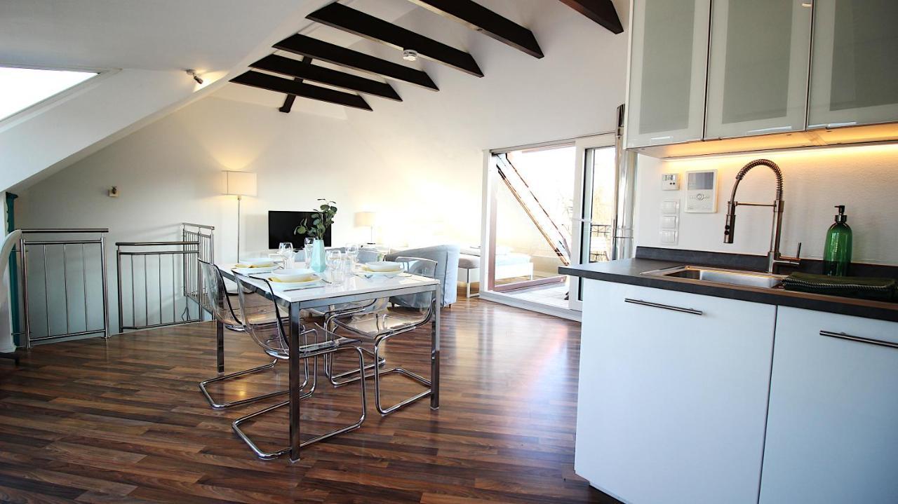 Idyllic Setting In Center - Bright & Modern Apartamento Wurtzburgo Exterior foto